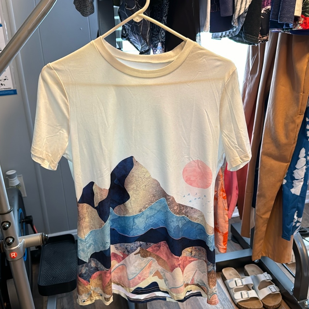 Sunset Tshirt Women’s Lg